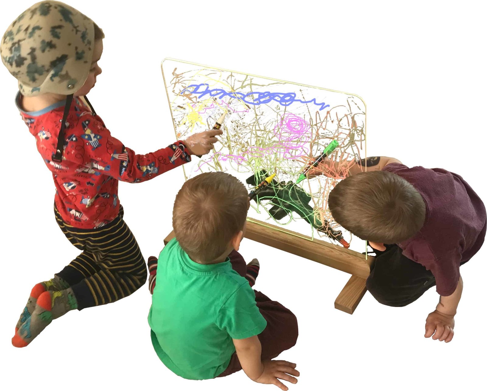 Svieciantis_molbertas_peisia_trise-min Šviečiantis molbertas grupiniams užsėmimams