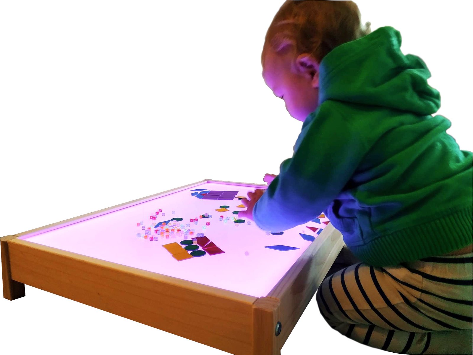 Sviesos_stalas_zemas_medinukas_figureles Šviesos stalas Žemas Medinukas